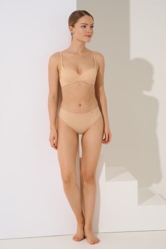 Podprsenka s pěnovými tvarovanými košíčky »Bella«