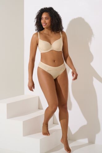 Podprsenka s pěnovými košíčky »Laura«